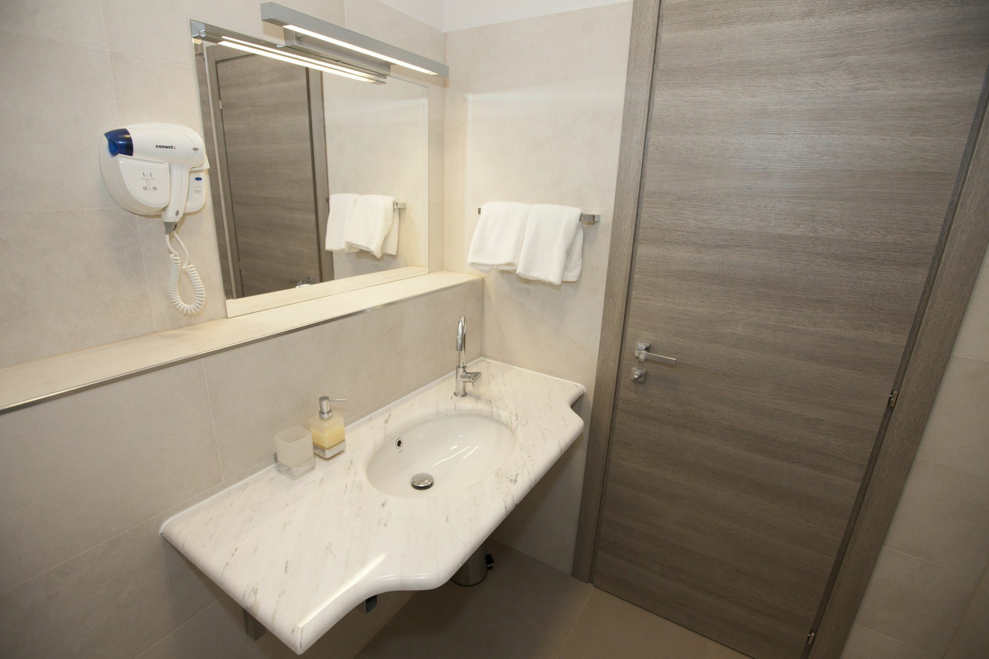 Tifani Luxury Rooms 2 Split Exteriör bild